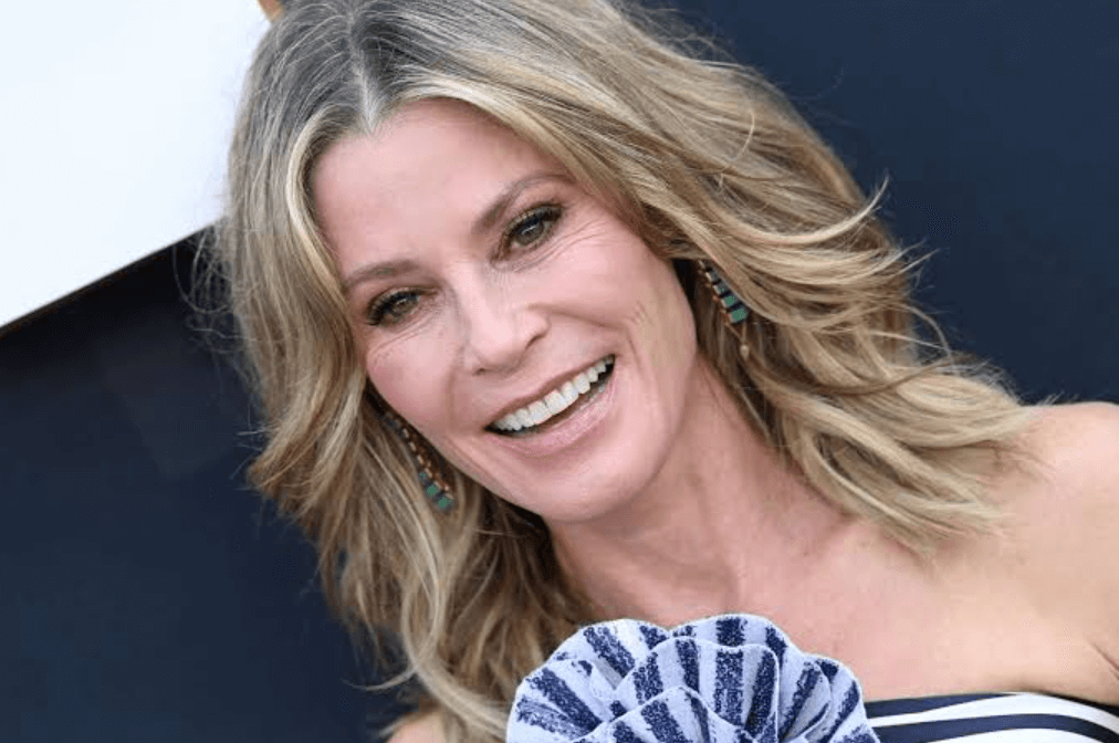 Julie Bowen
